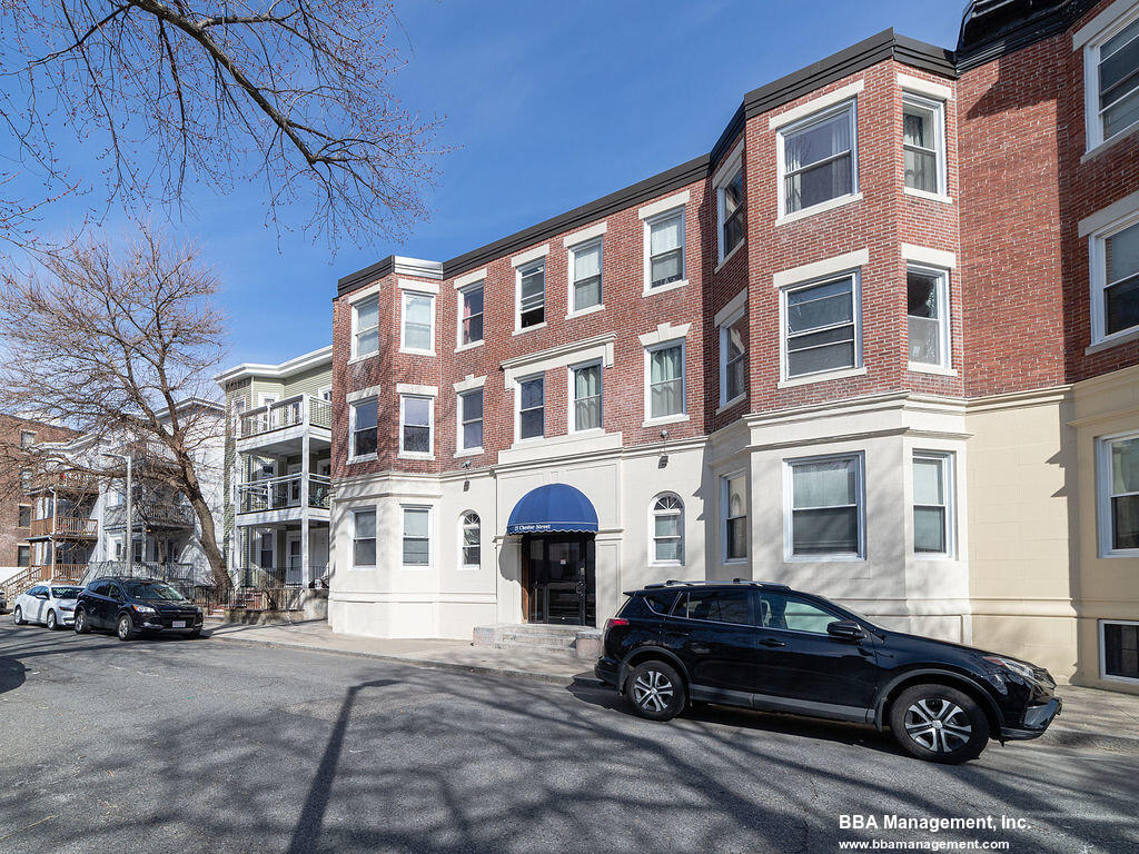 Primary Photo - 25 Chester St
