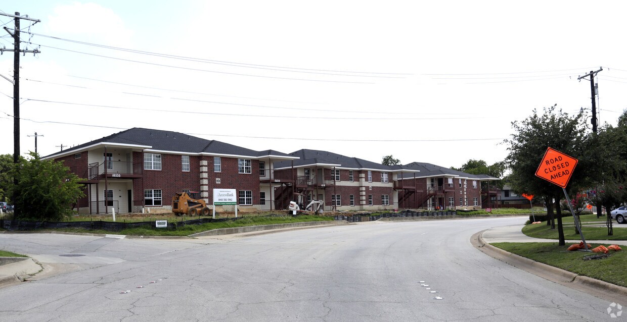 12 A Apartments Apartments in Denton, TX