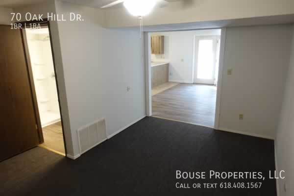Foto del edificio - 70 Oak Hill Dr