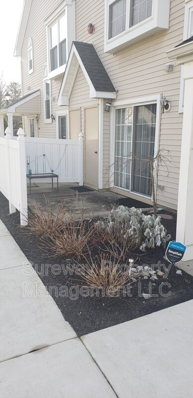 Foto del edificio - 1505 Saxony Dr