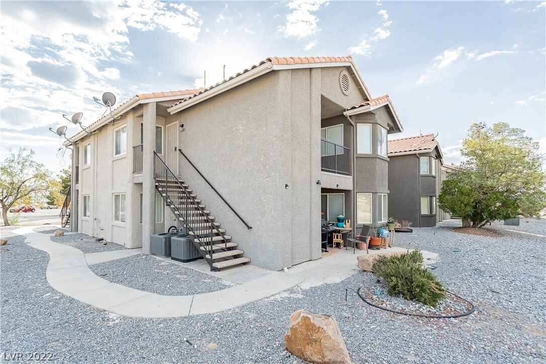 1892 Bighorn St Unit 1892, Pahrump, NV 89048 Room for Rent in Pahrump