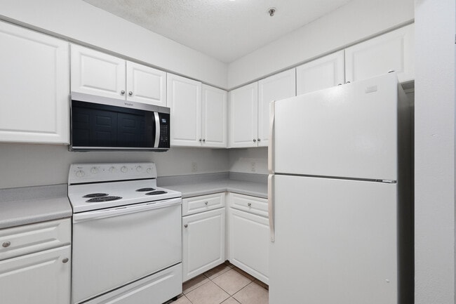 Foto del edificio - 4270 Calinda Ln