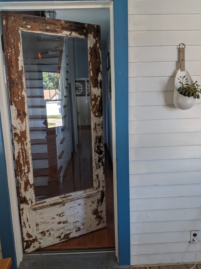 Porch Entry Door - 814 Jones St