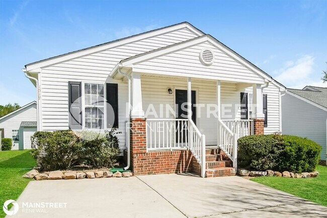 Foto del edificio - 1517 Pleasant Garden Ln