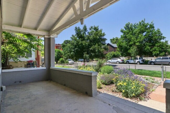 Building Photo - 3242 Gilpin St