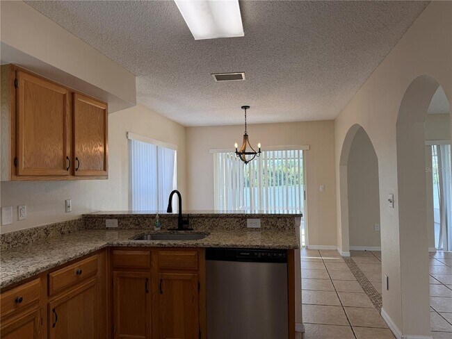 Foto del edificio - 758 Burlwood St