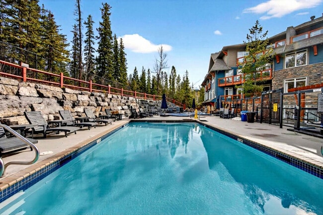 Building Photo - 170 Kananaskis Way