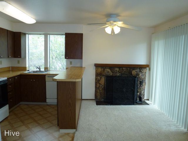Foto del edificio - 7000 Roosevelt Way NE