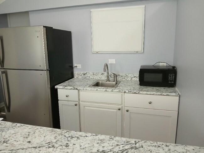 Foto del edificio - 204 Southwood Rd