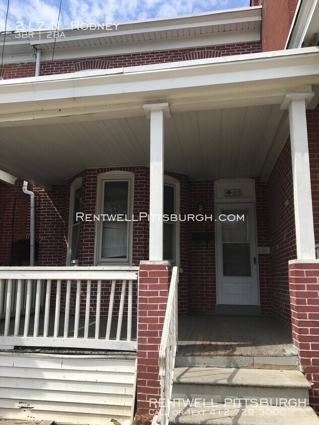 Primary Photo - 1100.00 - 3 Bed/1.5 Bath