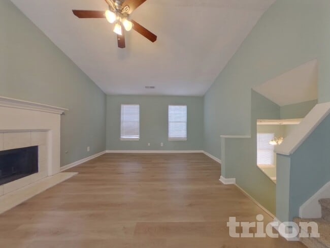 Building Photo - 303 Mephisto Cir