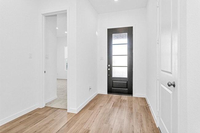 Foto del edificio - 29323 Meadowcreek Hl Dr