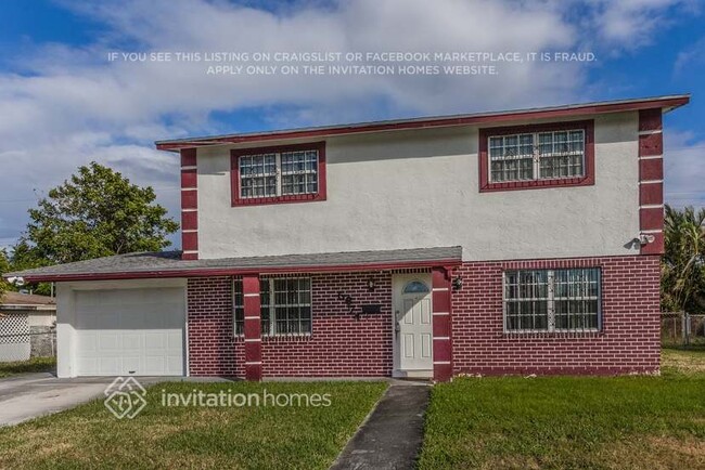 Building Photo - 5674 Parke Ave