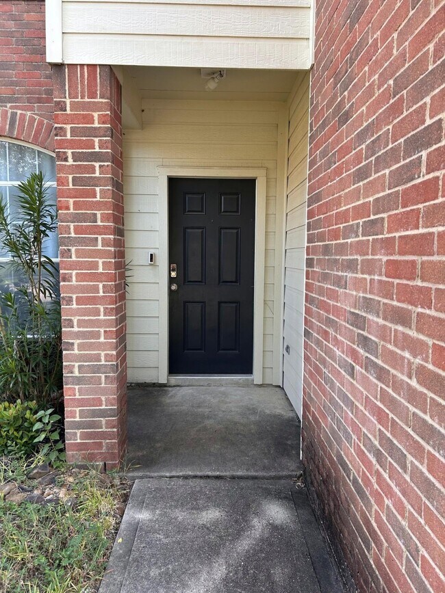 Building Photo - 2351 Urban Forest Ct