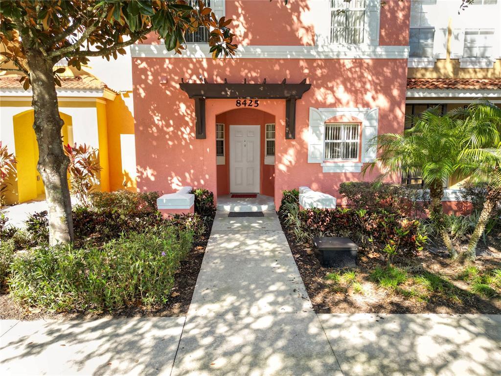 Foto principal - 8425 Crystal Cove Loop