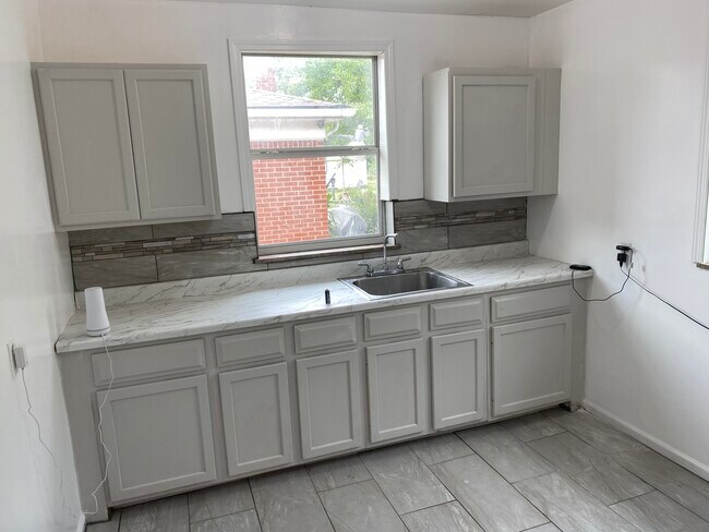 Building Photo - 6474 St Marys St