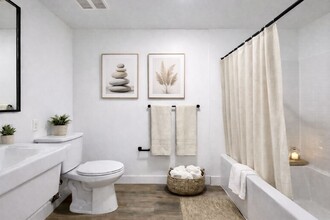 Interior Photo - Casa De Milagro