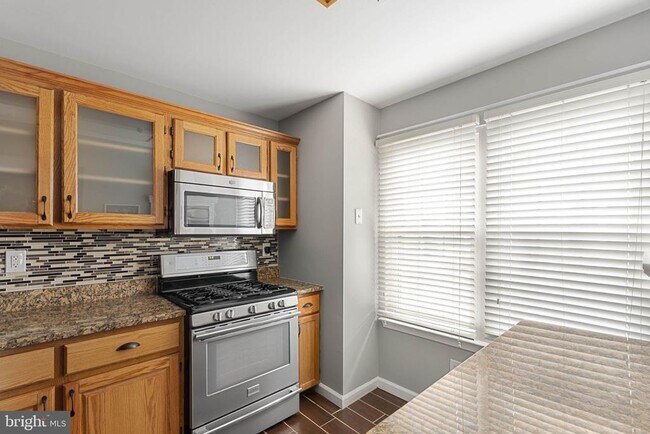 Foto del edificio - 641 Covington Ct