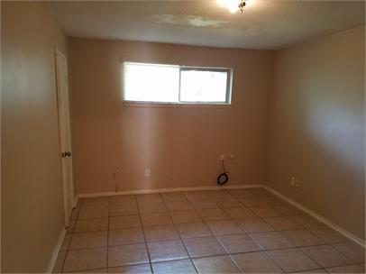 Foto del edificio - 3240 Forest Glen St