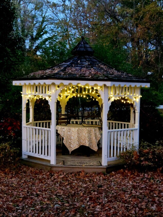 3916 W Valley Dr, Nashville, TN 37211 House Rental in Nashville, TN