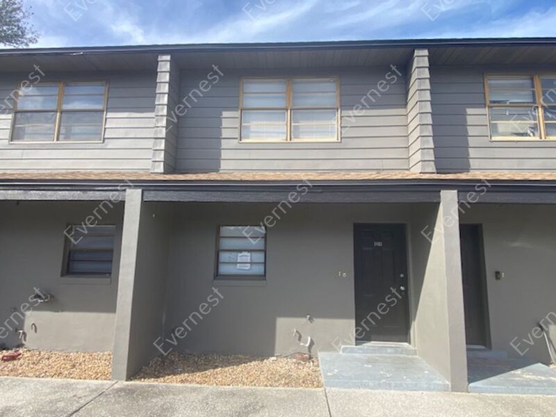 Foto principal - 1053 Spirit Lake Rd