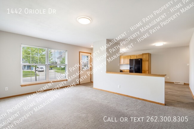 Building Photo - 1442 Oriole Dr