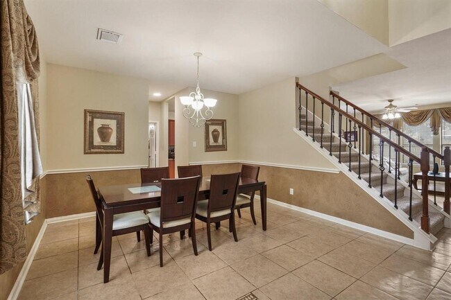 Foto del edificio - 21535 Elm Hurst Ln