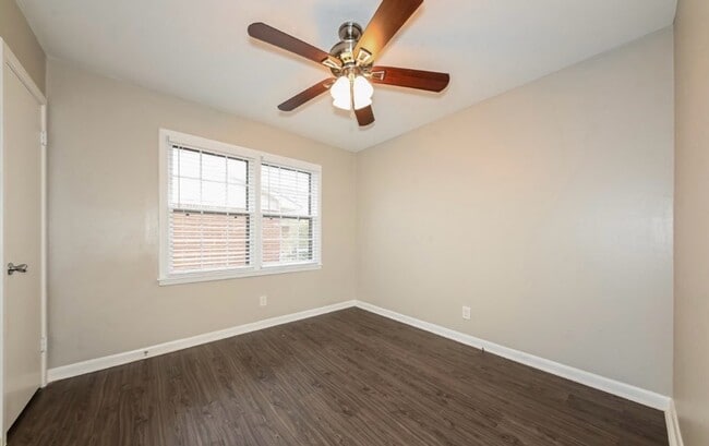 Building Photo - 3072 Wallace Wls Ct