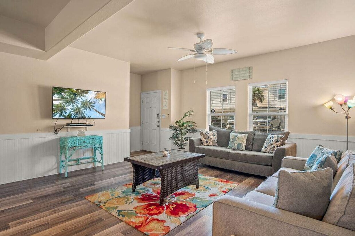 Foto principal - 15016 Beach Walk Loop