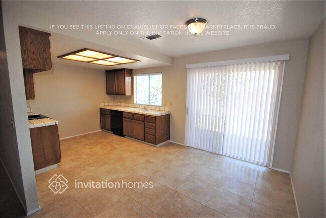 Foto del edificio - 4212 Deaton Dr
