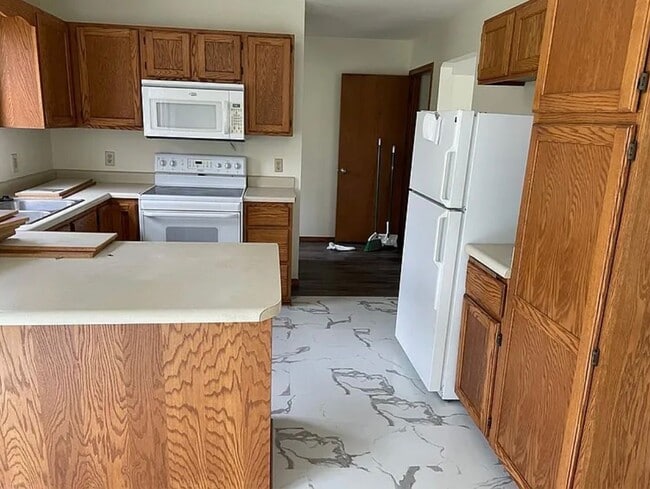 Foto del edificio - 1106 N Gammon Rd