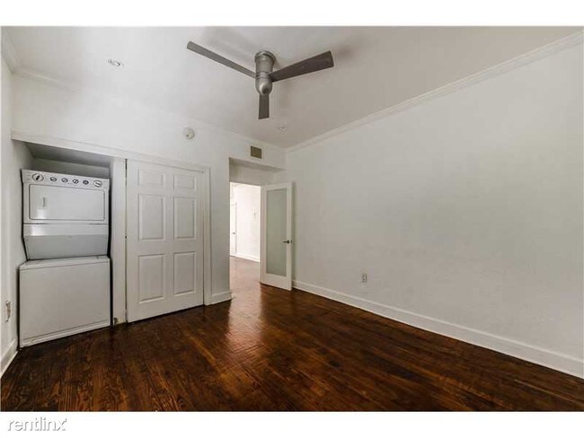 Building Photo - 934 16th St