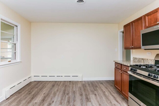 Foto del edificio - 1407 Highland Ave