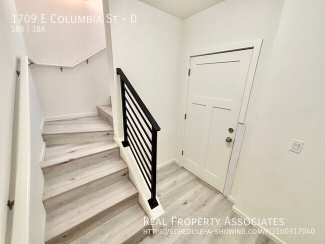 Foto del edificio - 1709 E Columbia St