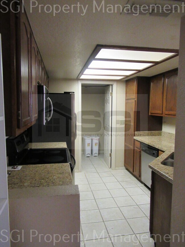 Foto del edificio - MOON VALLEY HOME!!!