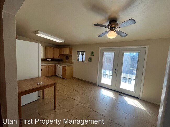 Foto del edificio - 3 br, 2 bath House - 372 S 500 W