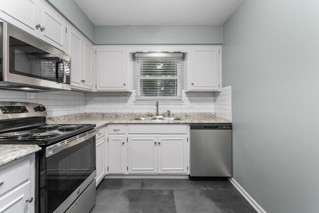 Foto del edificio - 10219 W 53rd St
