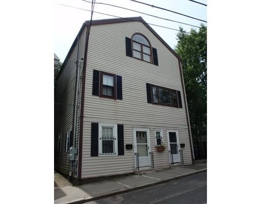 Primary Photo - 36 Thorndike St