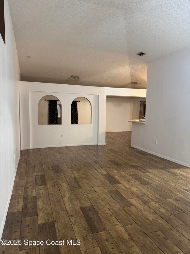 Foto del edificio - 1179 White Oak Cir