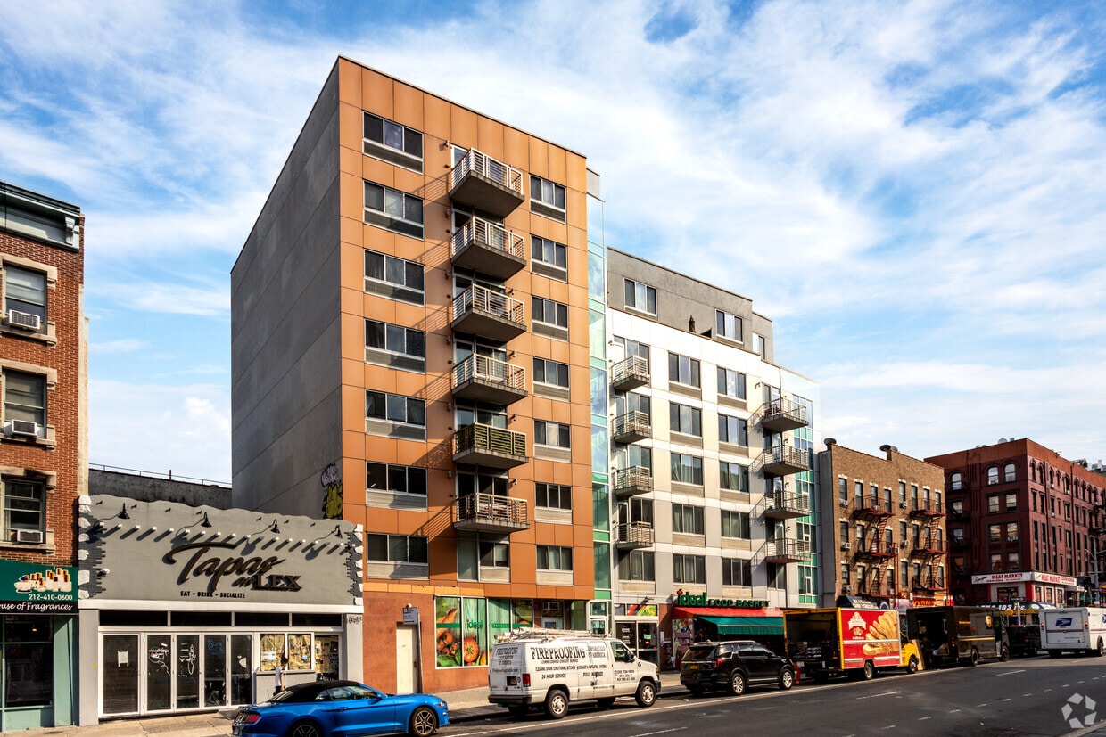 Primary Photo - Lexington Hill Condominiums
