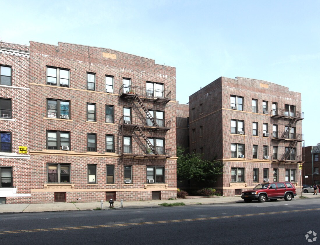 Foto del edificio - 8402 4th Ave