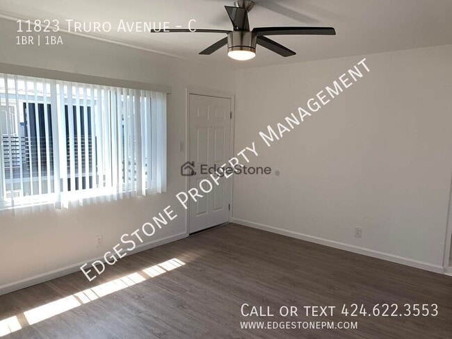 Foto del edificio - 11823 Truro Ave