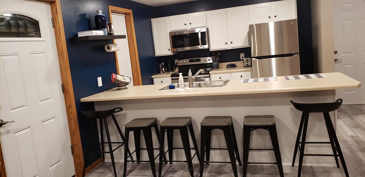 Kitchen - 401 S Baltimore St