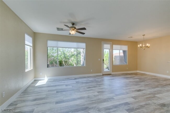 Foto del edificio - 710 Value Ridge Ave