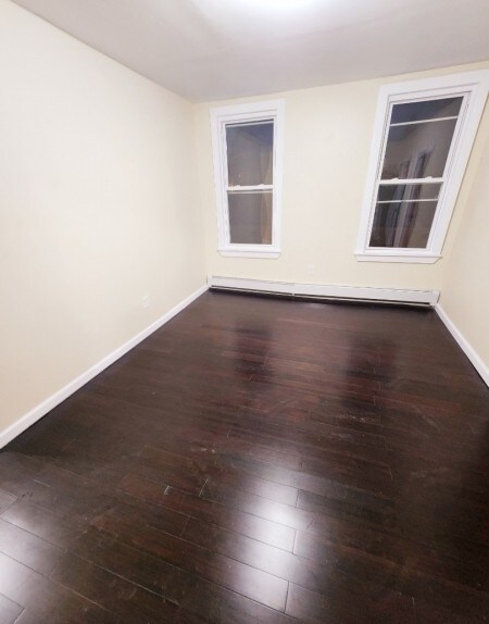 Foto del edificio - 350 13th Ave