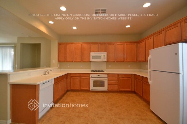 Building Photo - 8833 Lauderhill St