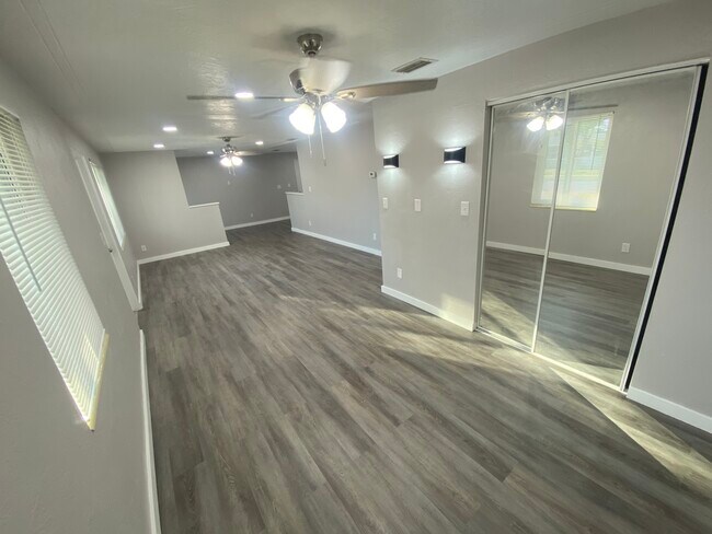 Building Photo - 4601 83rd Terrace