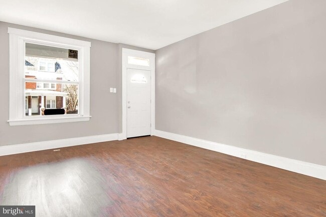 Foto del edificio - 5 Bedroom in Uptown Hbg - Section 8 accepted.