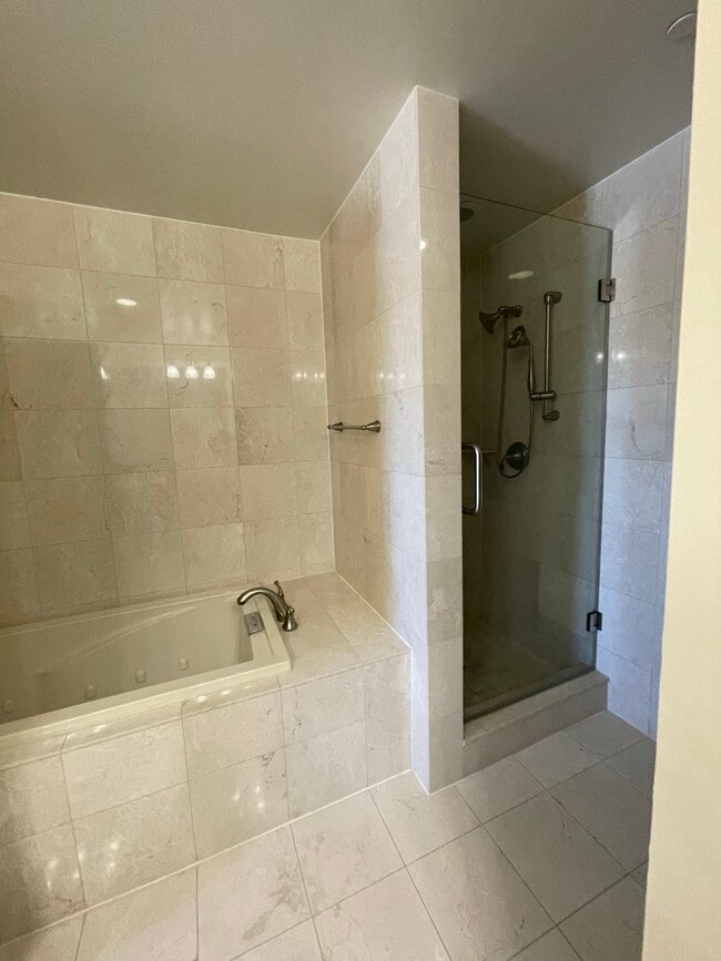 Interior Photo - The Apartments at Charles Plaza