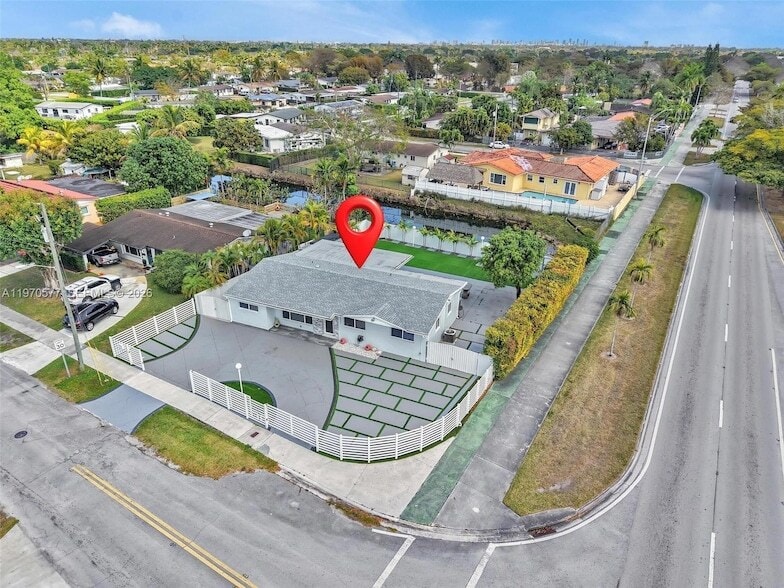 Photo - 5521 SW 104th Avenue Unit